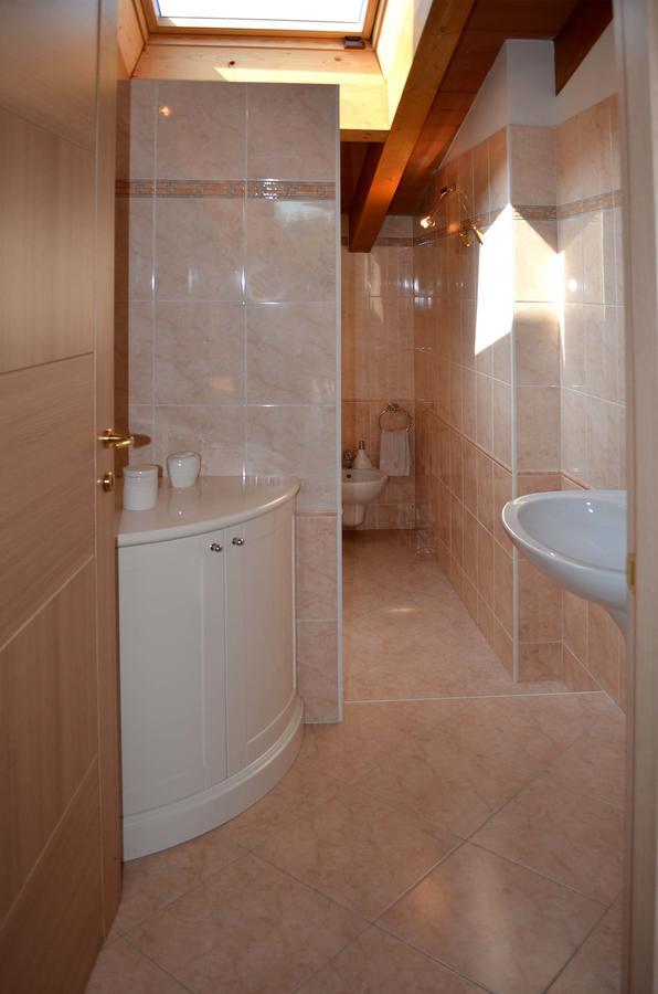 La Folaga Bed & Breakfast Gavirate Luaran gambar