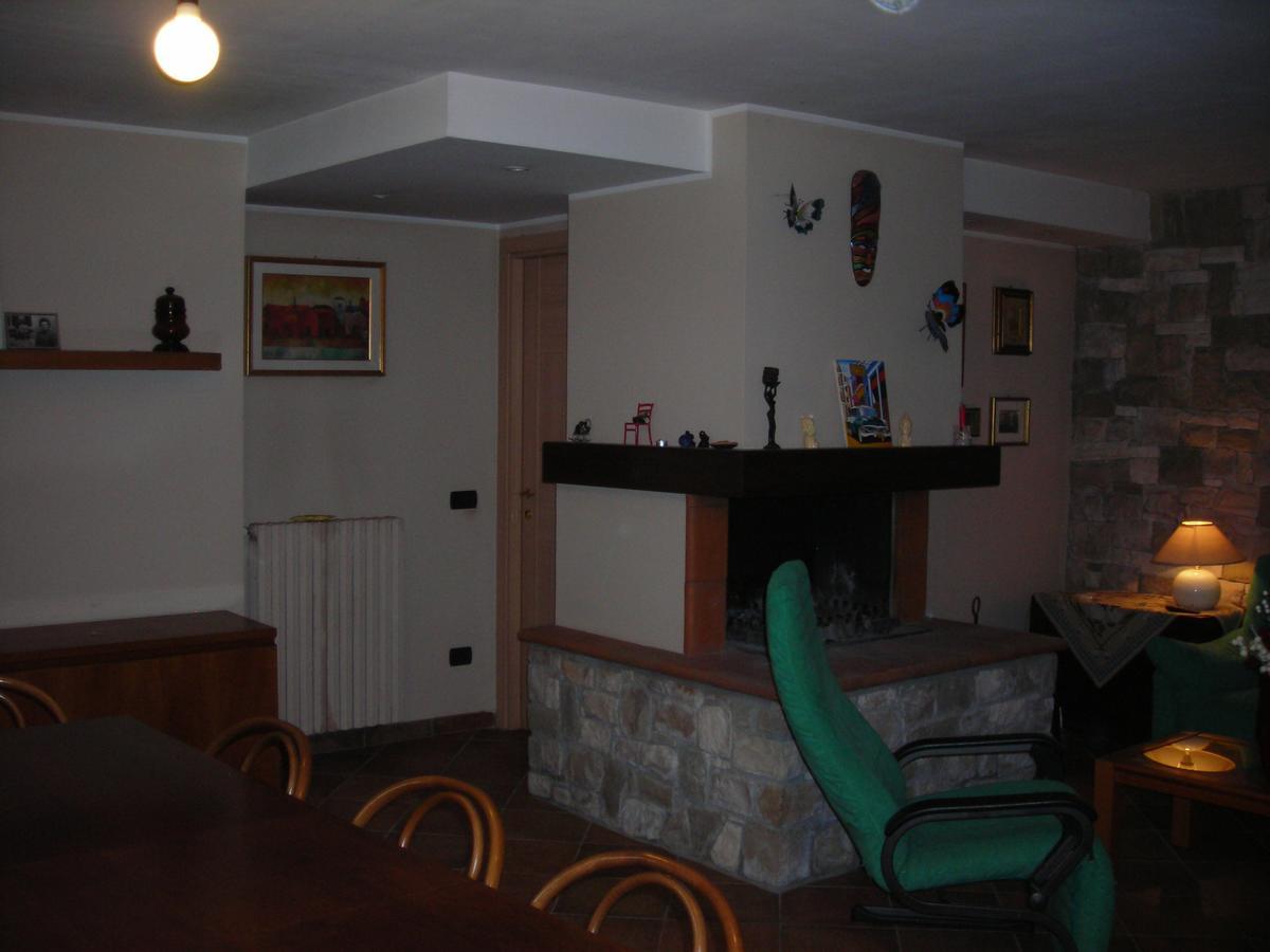 La Folaga Bed & Breakfast Gavirate Luaran gambar