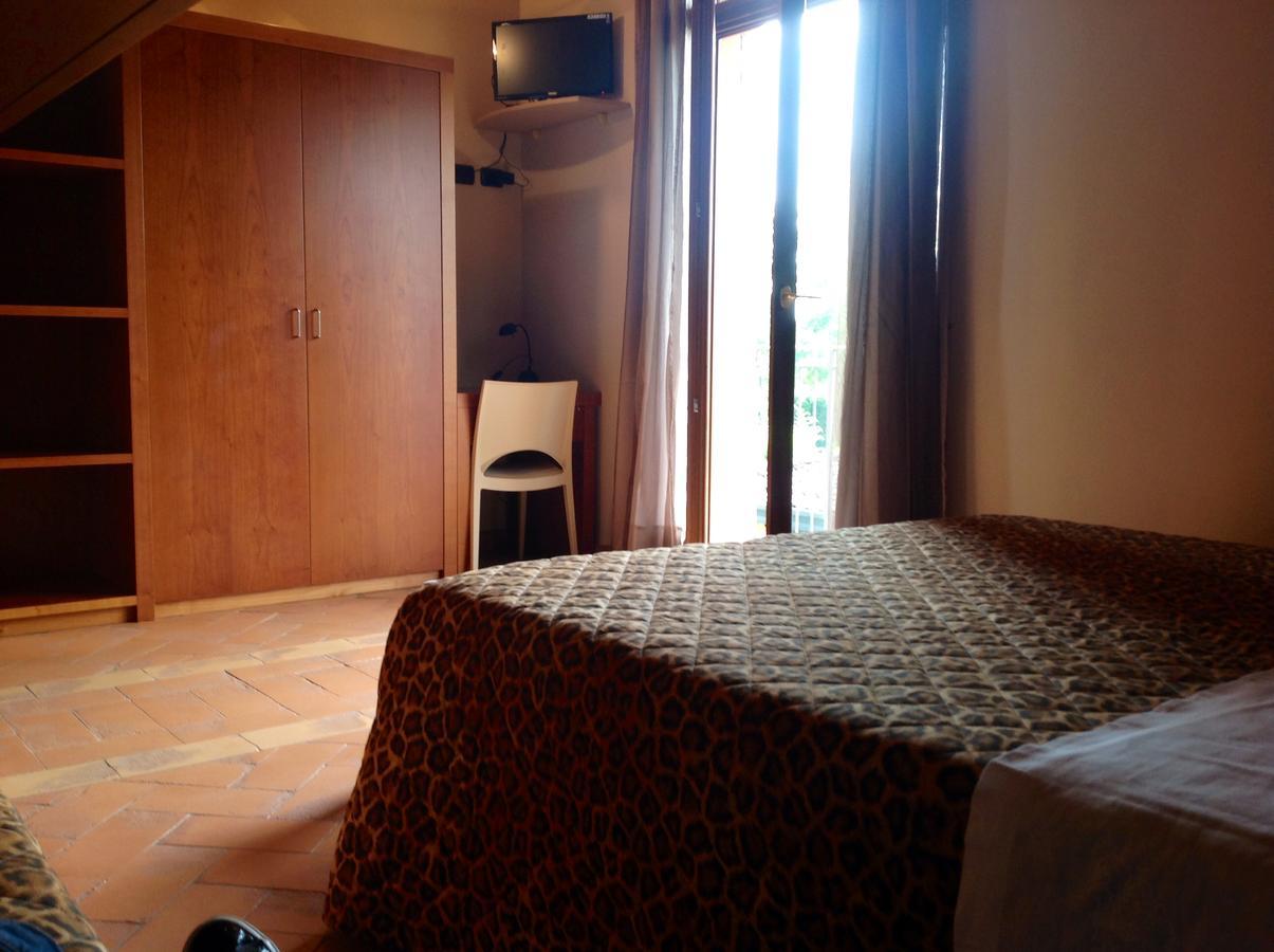 La Folaga Bed & Breakfast Gavirate Luaran gambar